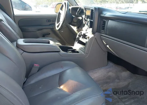 2003 Chevrolet Tahoe C1500 from USA, damaged, VIN 1GNEC13ZX3R266890